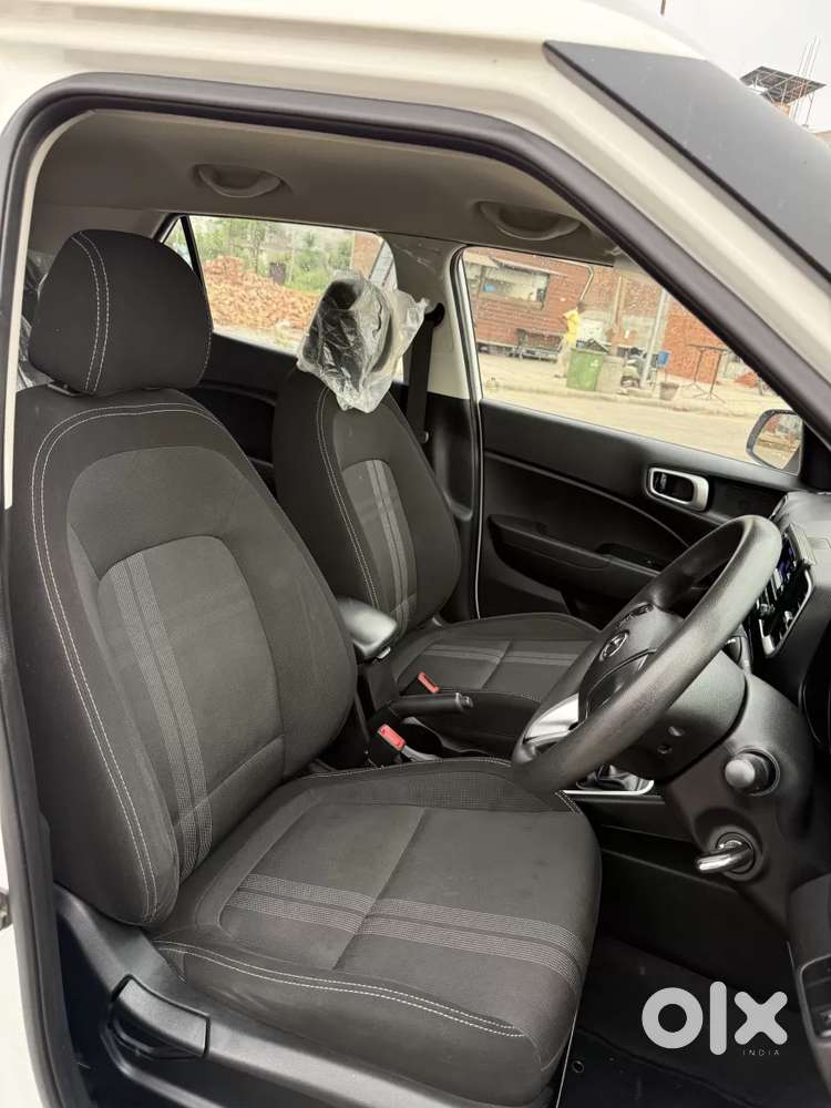 Hyundai Venue S 1.2 Petrol, 2021, Petrol