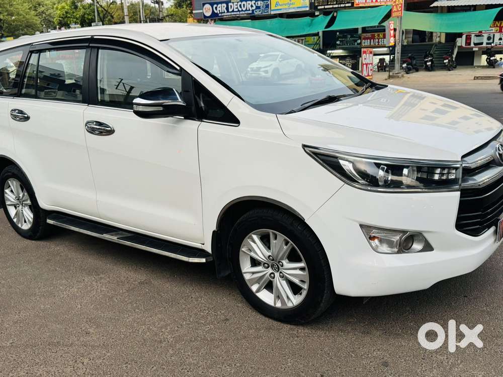 Toyota Innova Crysta 2.4 Z 7 Str, 2016, Diesel