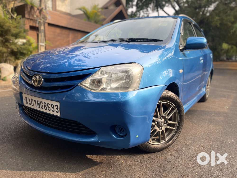 Toyota Etios Liva, 2012, Petrol