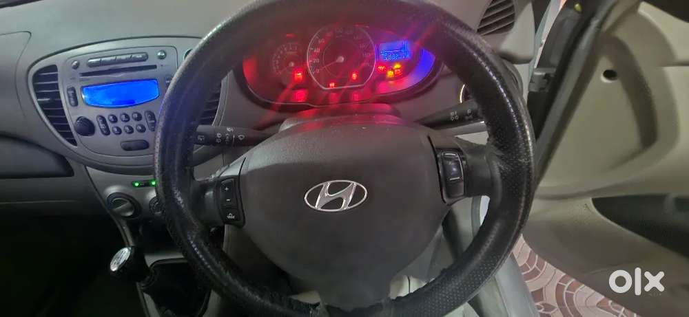 Hyundai I10 Asta Top Model 2011 Model With Minor Scratches
