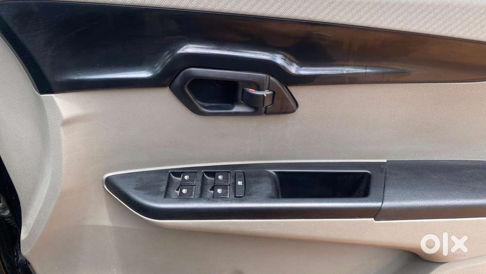 Mahindra Kuv 100 2016-2017 Mfalcon G80 K4 Plus, 2016, Petrol