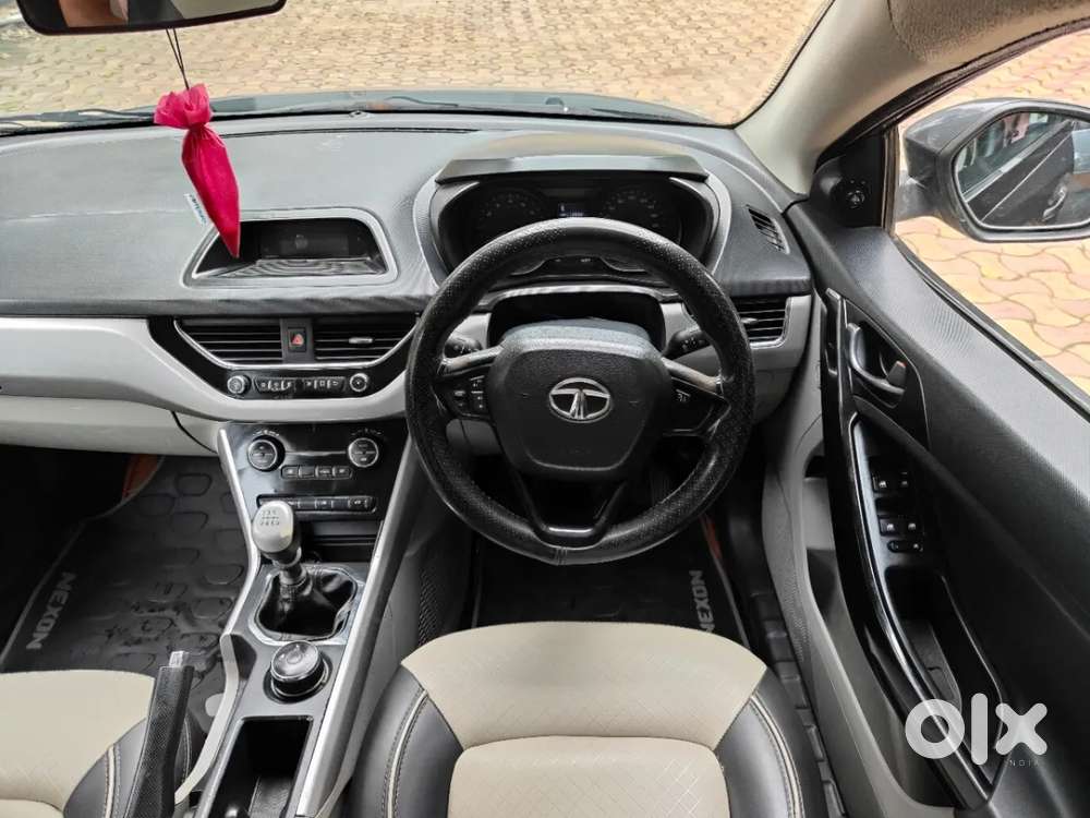 Tata Nexon 1.5 Revotorq Xt, 2018, Diesel