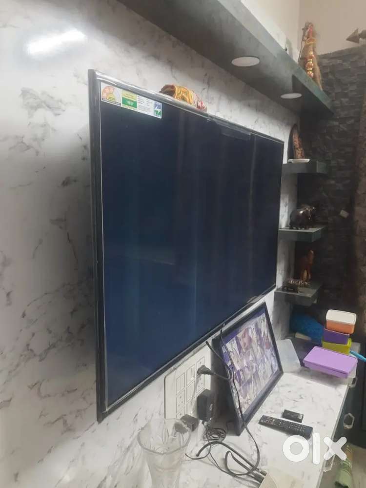 MI 42 TV SALE