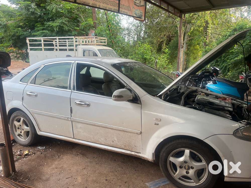 Chevrolet Optra Magnum 2012
