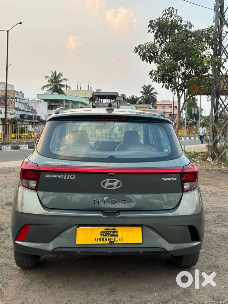 Hyundai Grand I10 Sportz(o) 1.2 Mt, 2023, Petrol