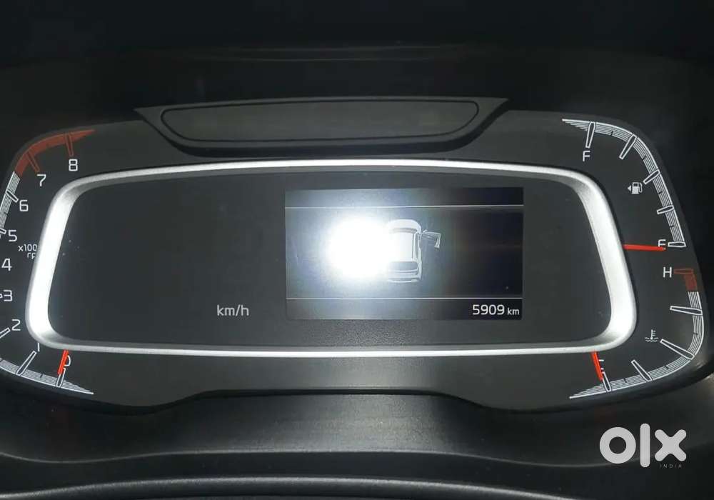 Kia Sonet - Htk+ 1.2 Na Petrol