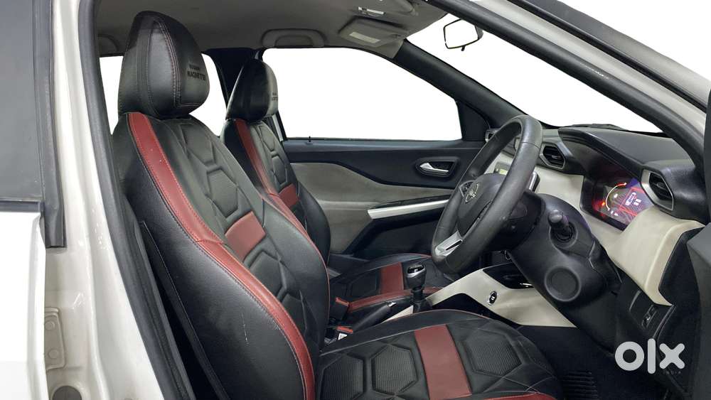 Nissan Magnite 1.0 Xv, 2021, Petrol