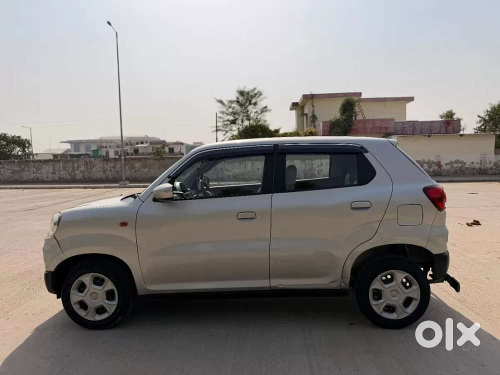 Maruti Suzuki S-presso Vxi Plus Amt, 2019, Petrol