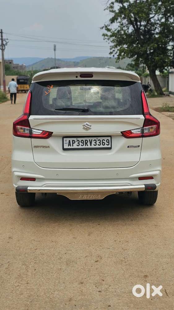 Maruti Suzuki Ertiga 1.5 Zxi Plus Shvs, 2023, Petrol
