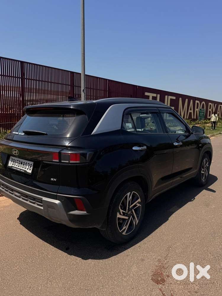 Hyundai Creta 2025 Sx Tech Automatic  Almost New, December 2025