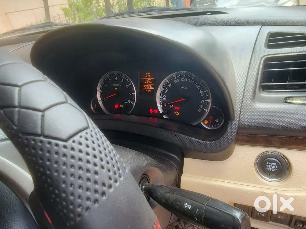 Maruti Dzire Zxi 2015