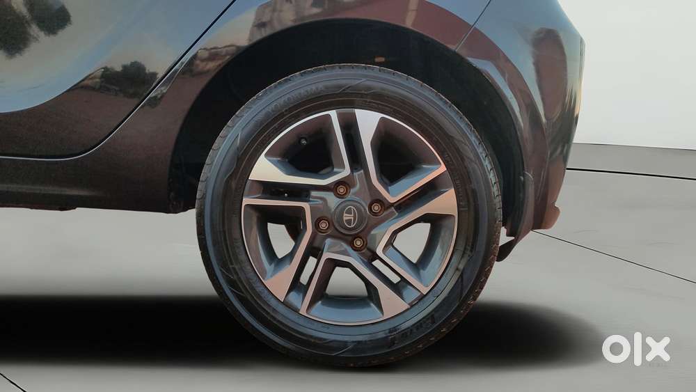 Tata Tiago Xza Plus, 2023, Petrol