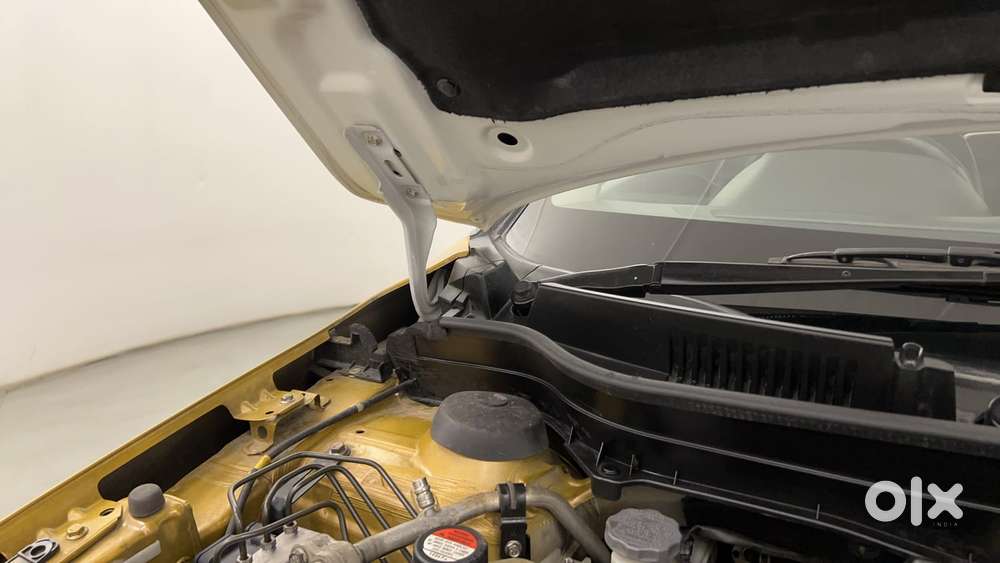 Maruti Suzuki Vitara Brezza Zdi+ Dual Tone Mt, 2017, Diesel