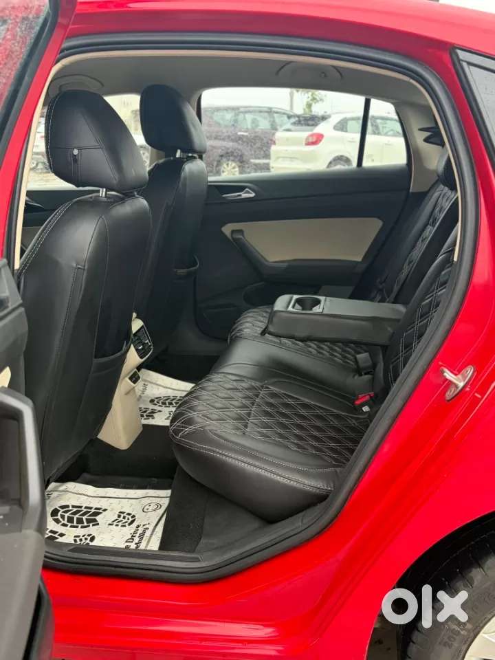Skoda Slavia Ambition 1.0l Tsi At, 2024, Petrol