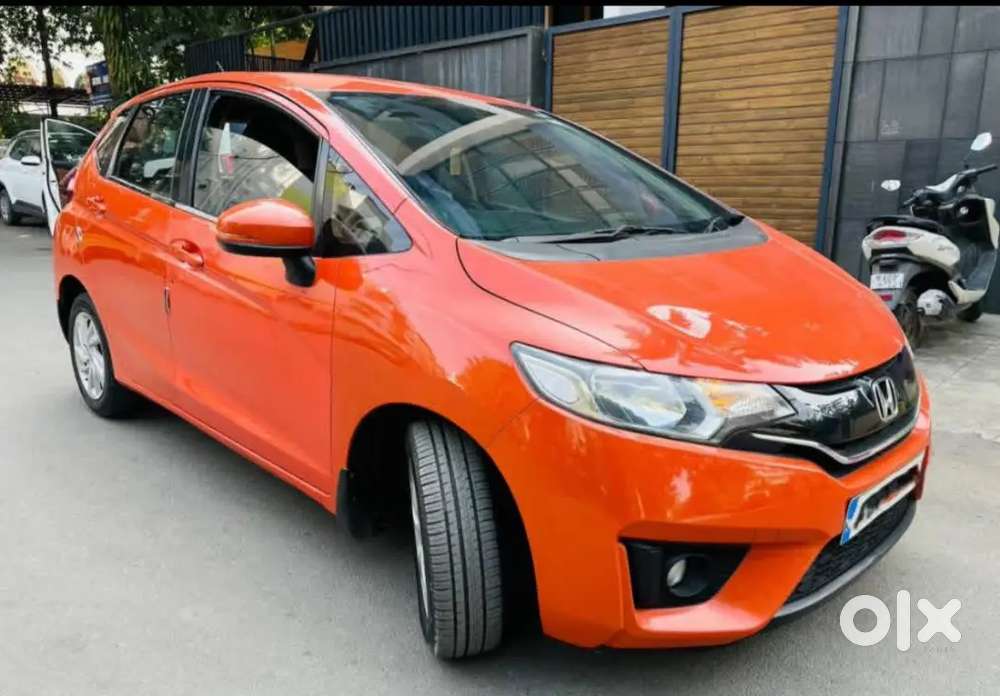 Honda Jazz 2015 Petrol 75000 Km Driven