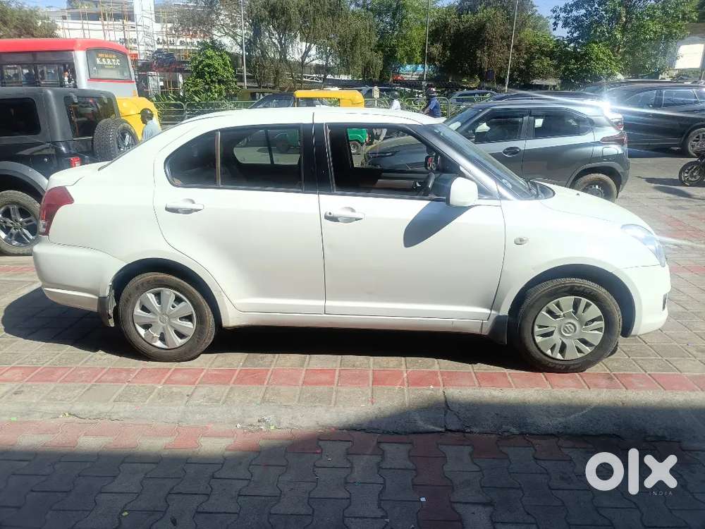 Maruti Suzuki Dzire 2009 Petrol 45000 Km Driven