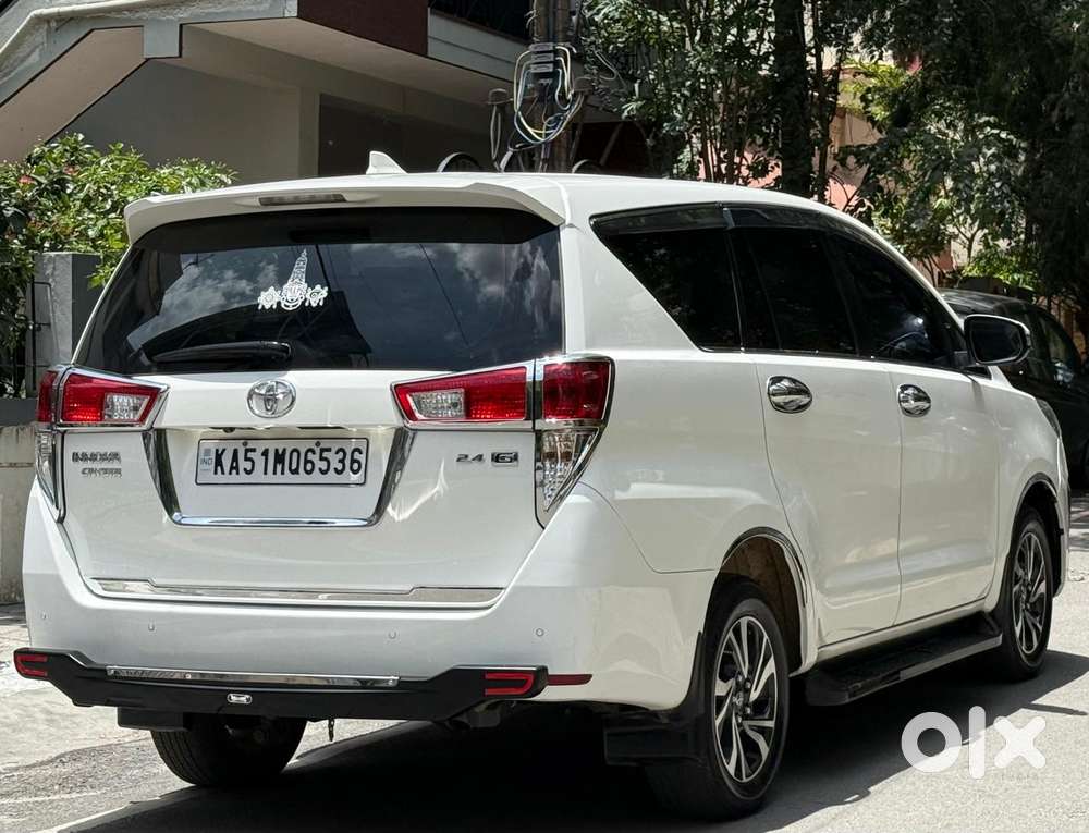 Toyota Innova Crysta 2.4 G Mt, 2021, Diesel