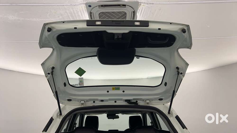 Tata Punch Accomplished Dazzle Sunroof Cng, 2024, Cng & Hybrids