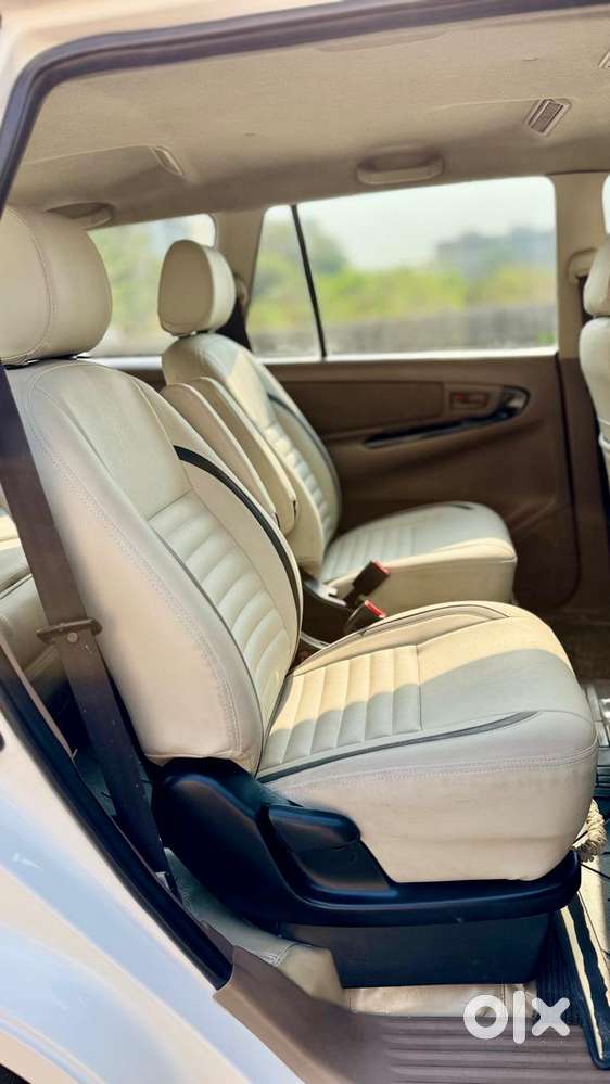 Toyota Innova 2.5 G (diesel) 7 Seater, 2015, Diesel