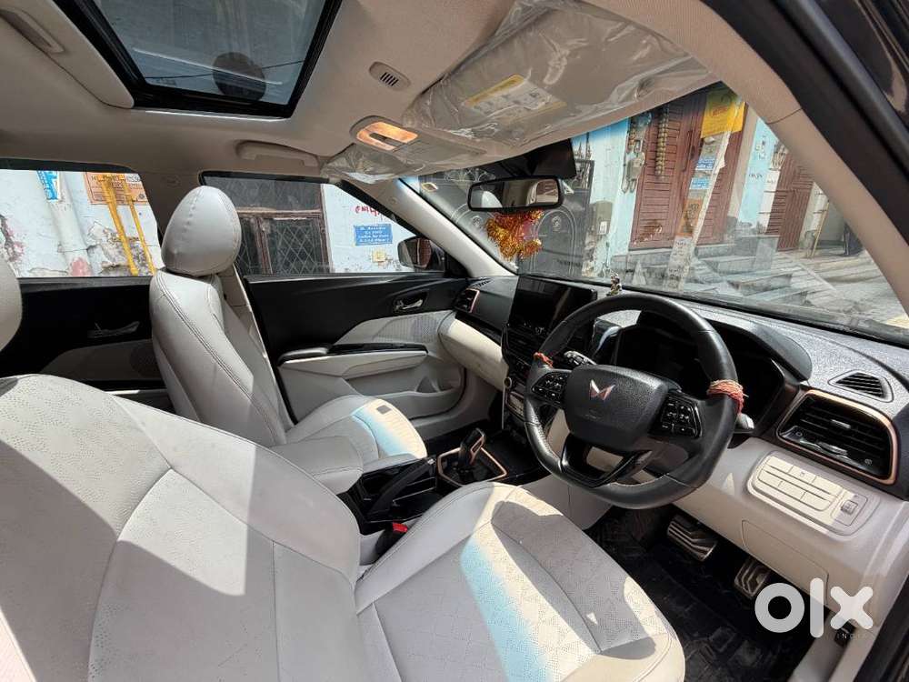 Mahindra Xuv400 Ev 2024 Top Model | 32,000 Km | Excellent Condition |