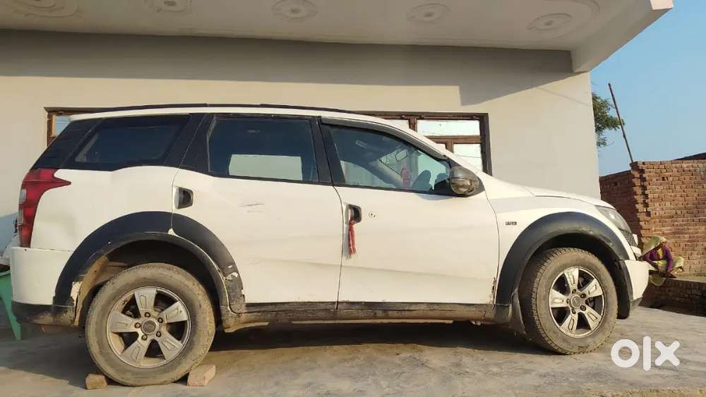 Mahindra Xuv500 2013 Diesel 165000 Km Driven