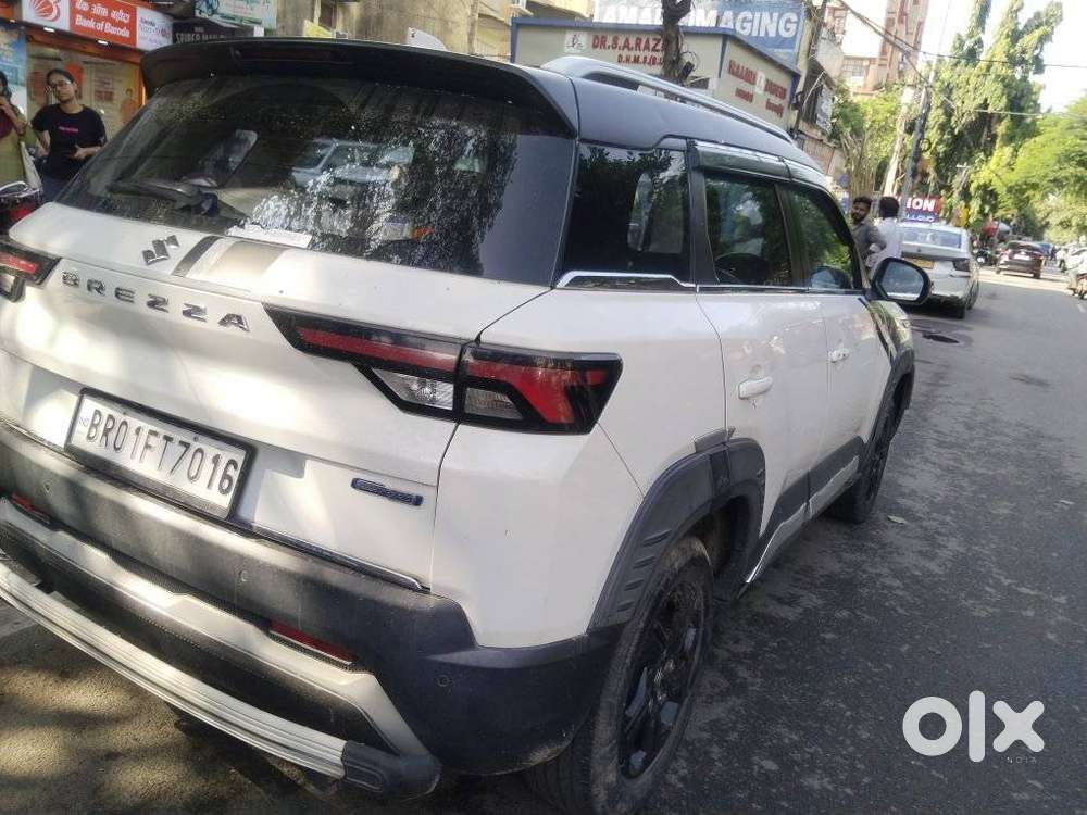Maruti Suzuki Brezza 1.5 Zxi Smart Hybrid, 2022, Petrol