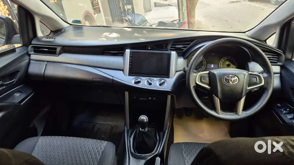Innova Crysta Showroom Maintained For Sale