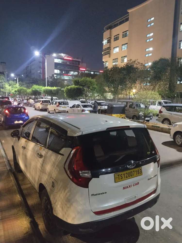 Mahindra Marazzo Car Good Condition , No Exident , Finance Clear,