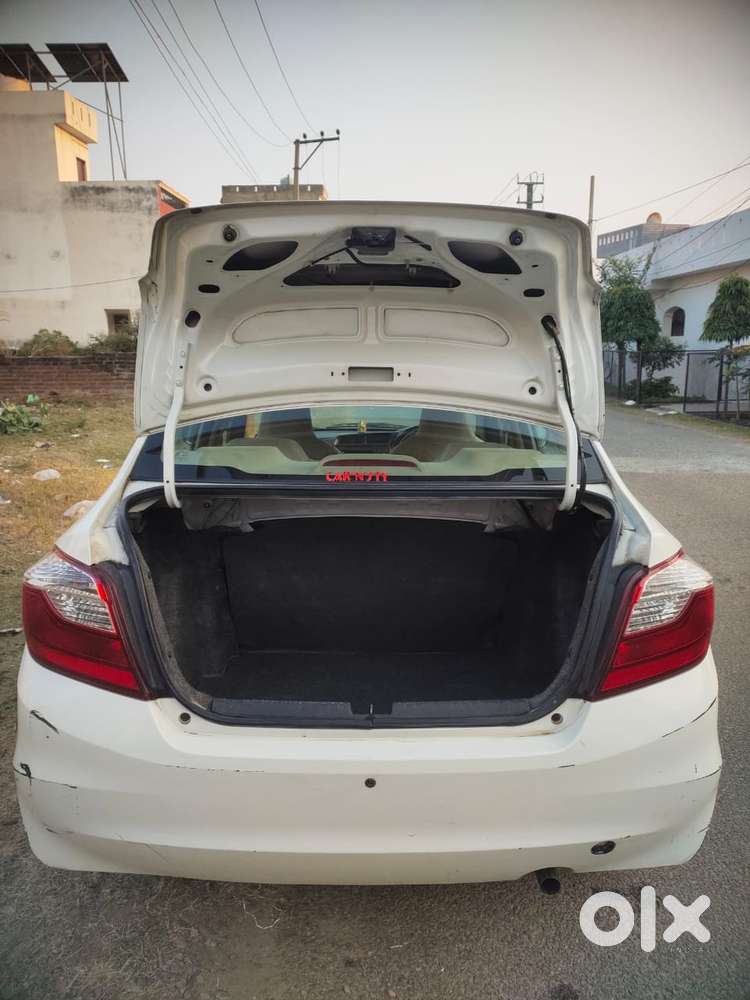 Maruti Suzuki Swift Dzire 1.2 Vxi, 2017, Petrol