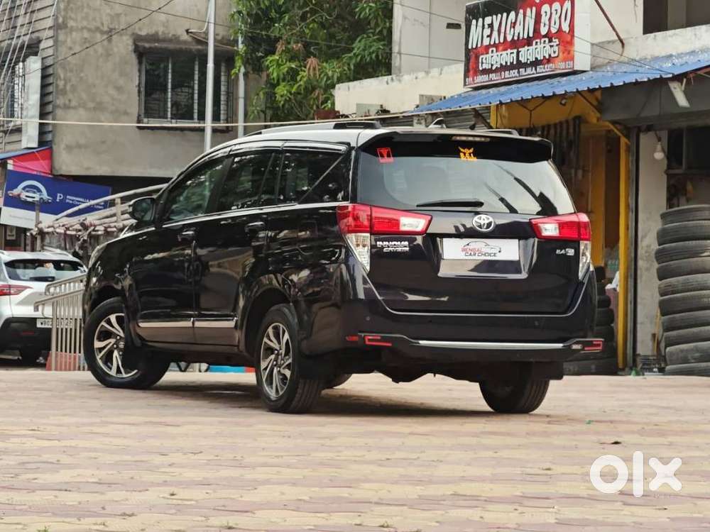 Toyota Innova Crysta 2.4 G Mt 8s, 2022, Diesel