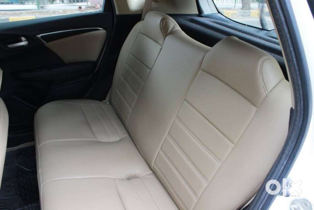 Honda Jazz V Automatic, 2015, Petrol