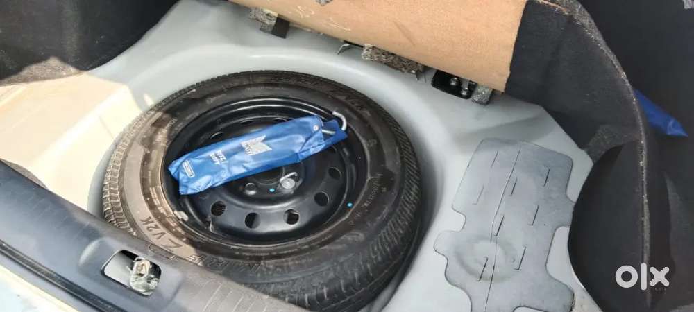 Maruti Suzuki Dzire 2015