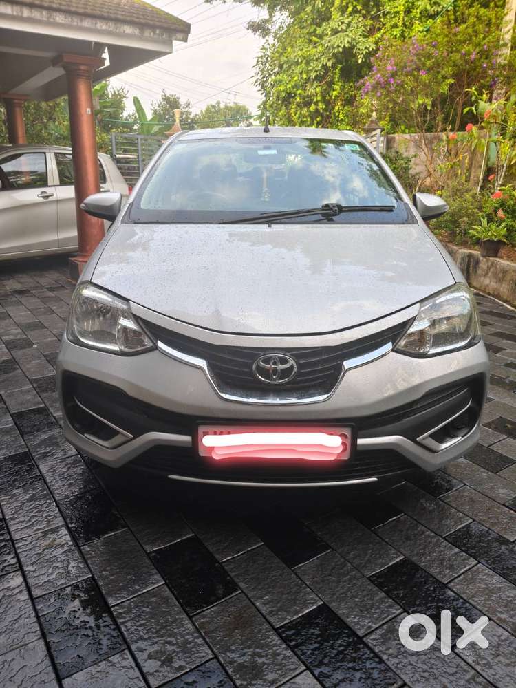 Toyota Company Service Single Owner 2017 Model Etios