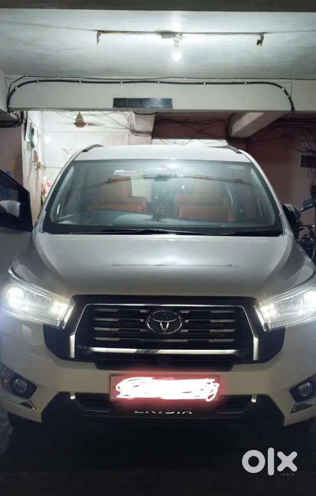 Toyota Innova Crysta 2 Diesel