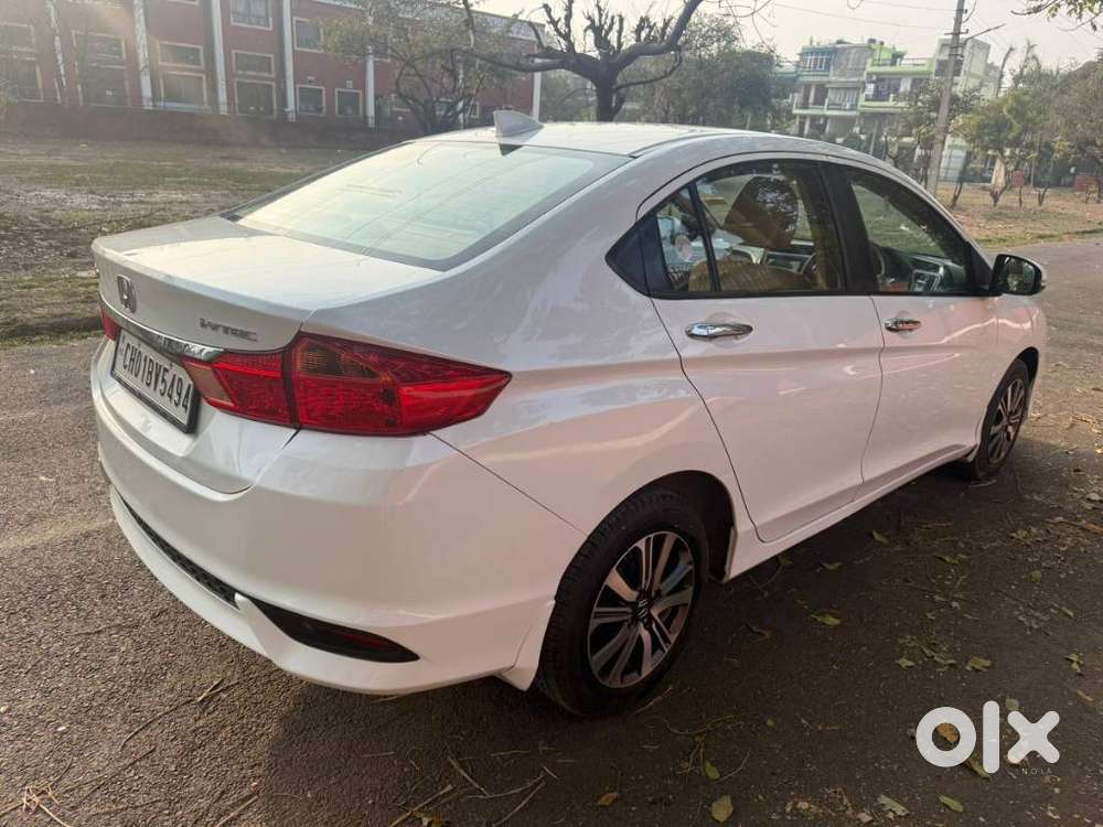 Honda City V At I-vtec, 2018, Petrol