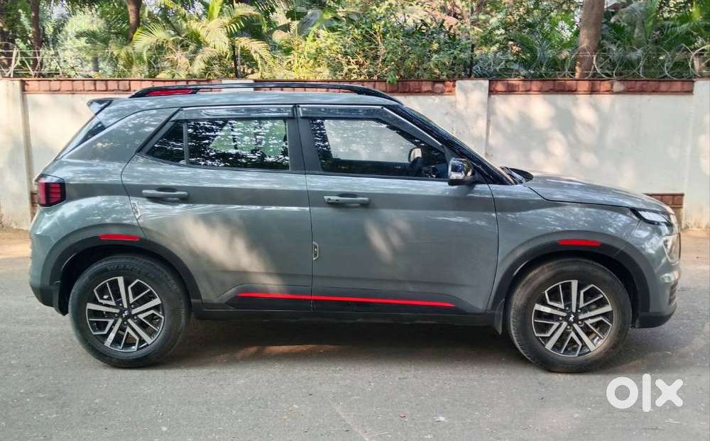 Hyundai Venue N Line 1.0 N8 Turbo Dct Dual Tone, 2023, Petrol