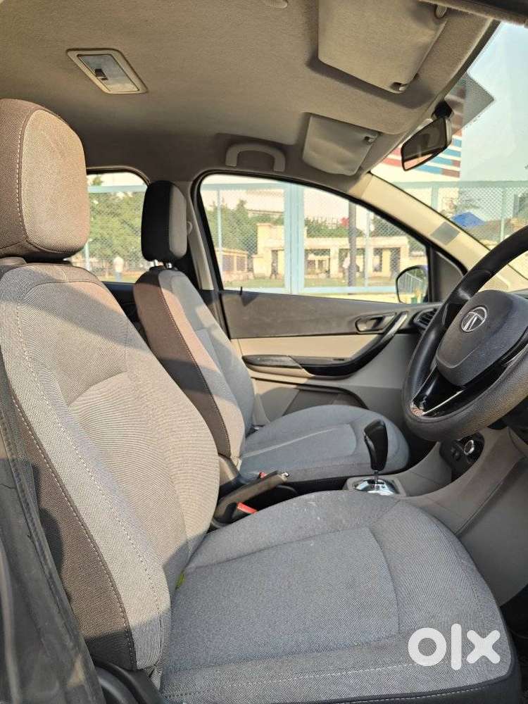 Tata Tiago 1.2 Revotron Xta, 2018, Petrol