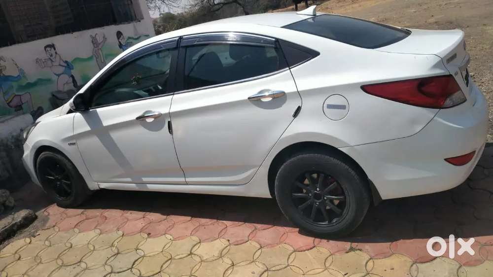 Best Car One Hand Car