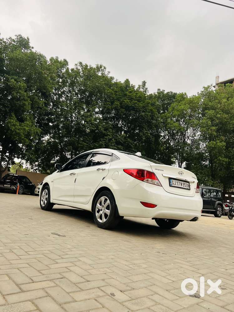 Hyundai Verna 1.6 Vtvt Sx, 2013, Cng & Hybrids