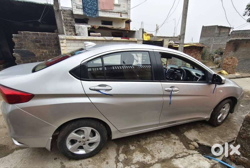 Honda City 2016 Diesel Well Maintained, Good Condition.