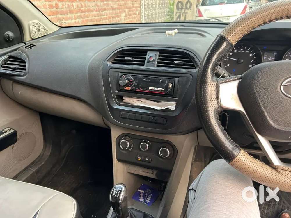 Tata Tiago 1.2 Revotron Xe Cng 2017