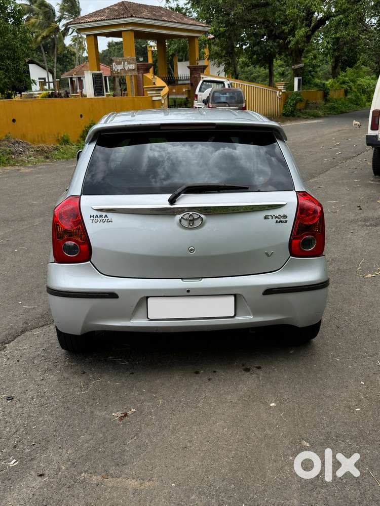 2011 Toyota Etios Liva