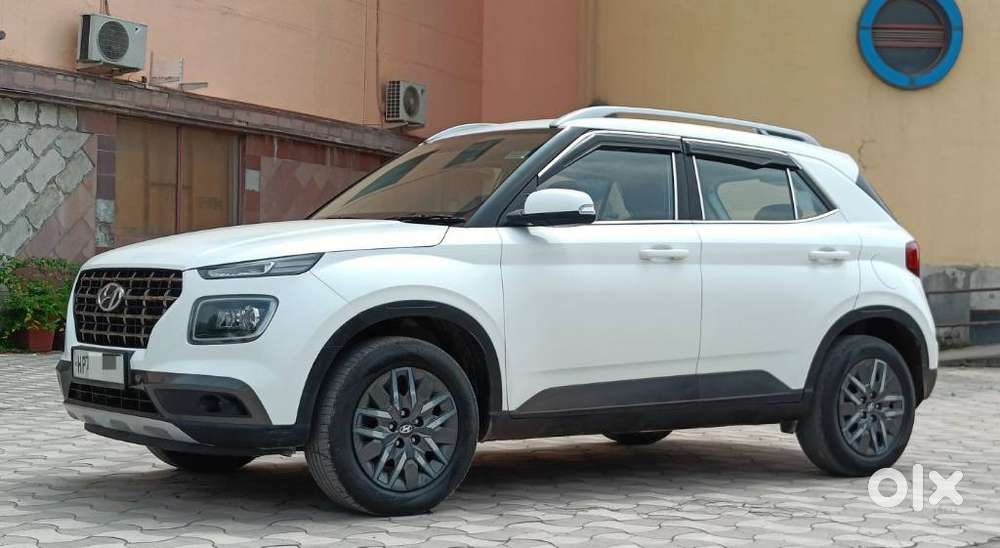 Hyundai Venue Sx Mt, 2022, Diesel