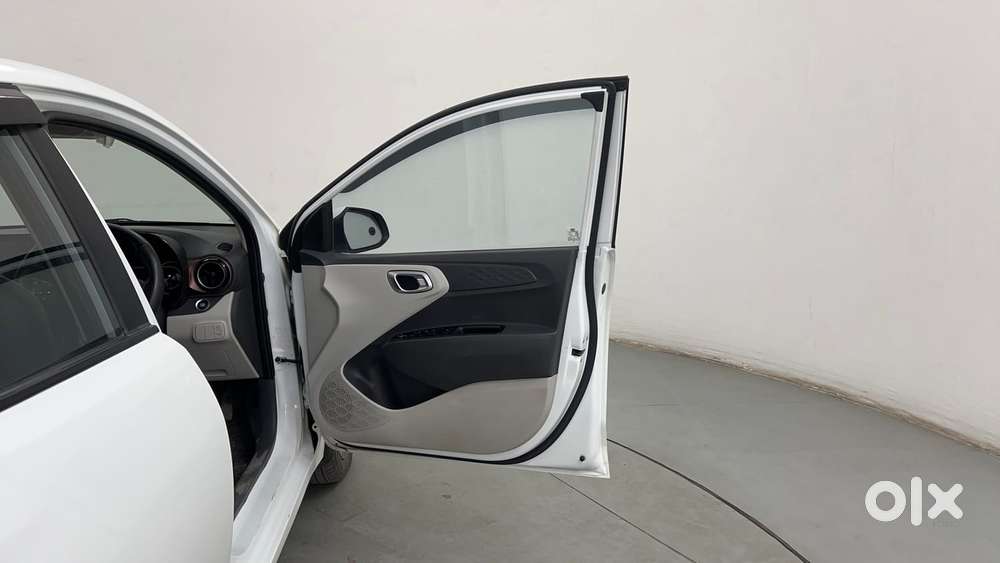 Hyundai Aura Sx 1.2 Petrol, 2022, Petrol