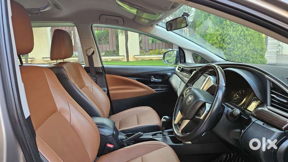 Toyota Innova Crysta [2020-ongoing] 2.4 Zx 7 Str, 2022, Diesel