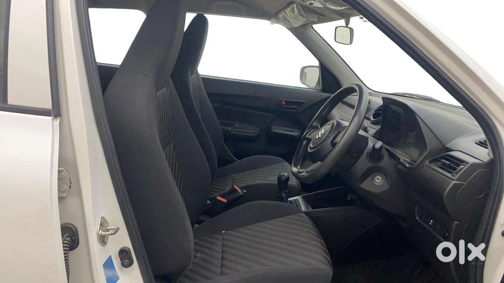 Maruti Suzuki Swift Vvt Lxi, 2022, Petrol