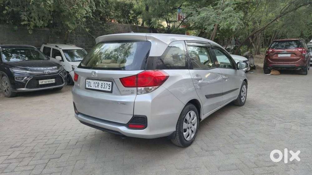 Honda Mobilio 1.5 S I-vtec Mt, 2016, Petrol