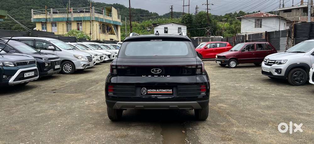 Hyundai Venue S (o) 1.2 Petrol Knight Edition, 2024, Petrol