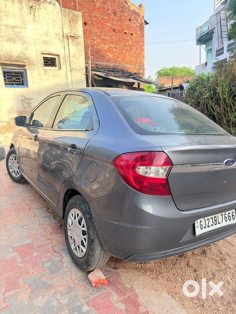 Ford Hybrid Car 2017