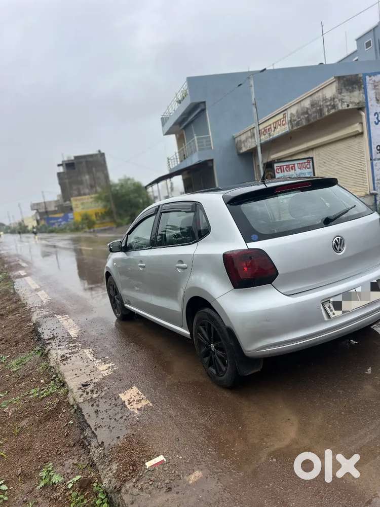 Volkswagen Polo 2013 Car
